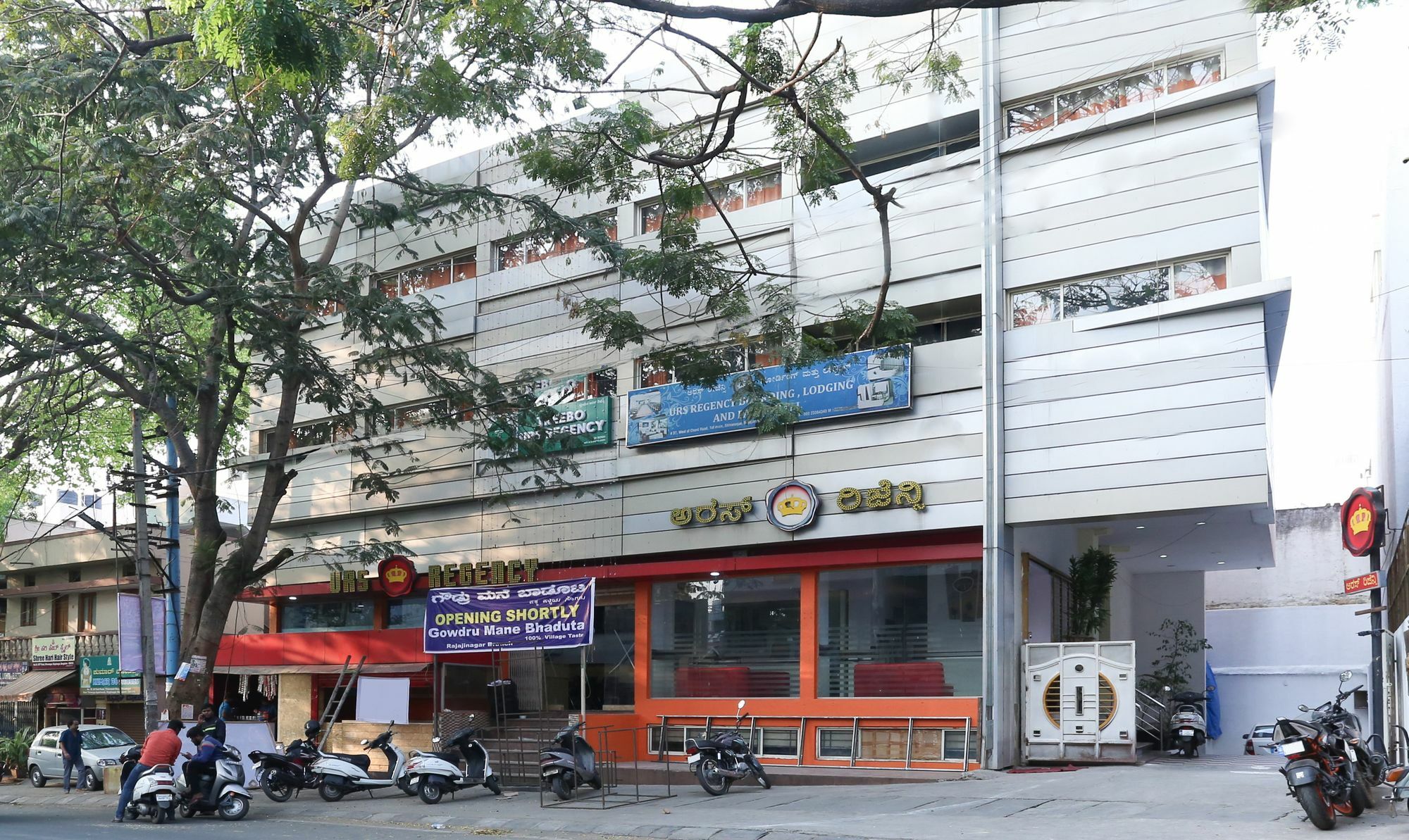 Treebo Trip Grand Regency Hotel Bangalore Exterior photo